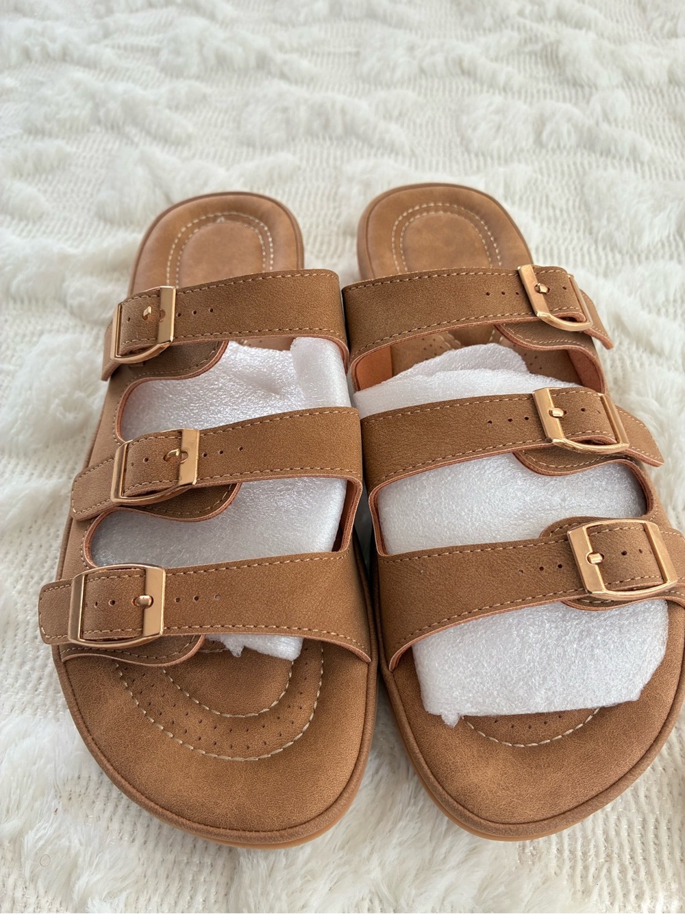 Women’s Triple-Buckle Slide Sandals in Tan 7 Brand new